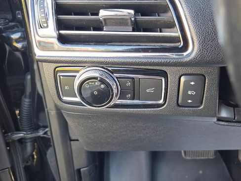 Used 2019 Lincoln Navigator Reserve AWD/4WD image 25