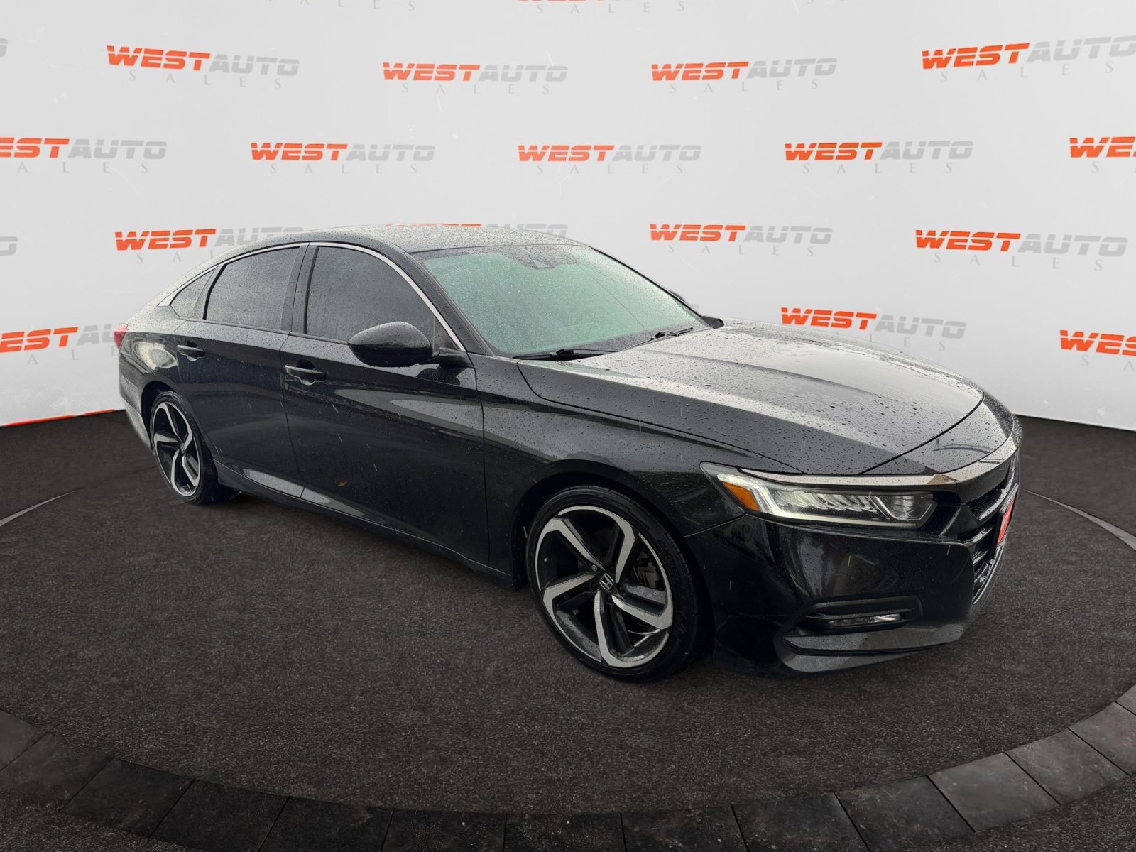 Used 2018 Honda Accord Sport image 7