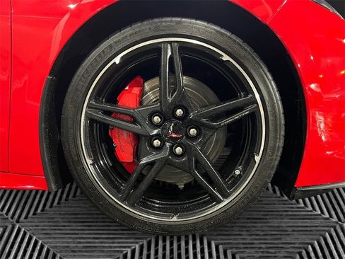 Used 2021 Chevrolet Corvette Stingray Preferred Cpe w/ 2LT image 9