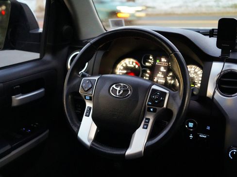 Used 2020 Toyota Tundra Limited image 43