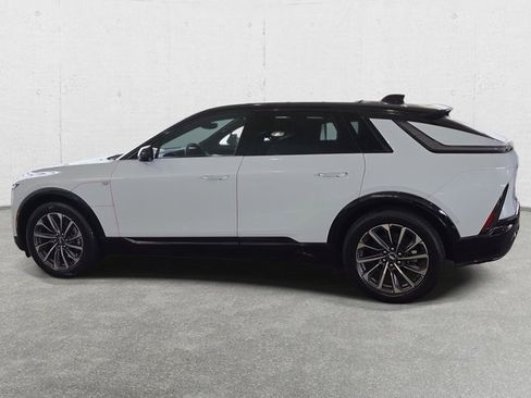 New 2026 Cadillac Lyriq Premium Sport image 8