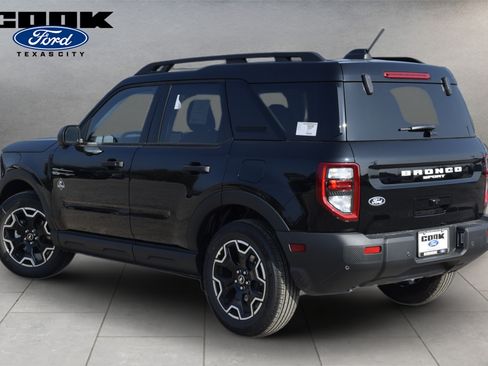 New 2026 Ford Bronco Sport Outer Banks w/ Outer Banks Tech Package+ AWD/4WD image 4