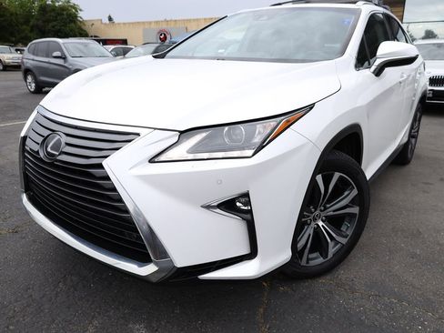 Used 2018 Lexus RX 450h AWD w/ Premium Package image 3
