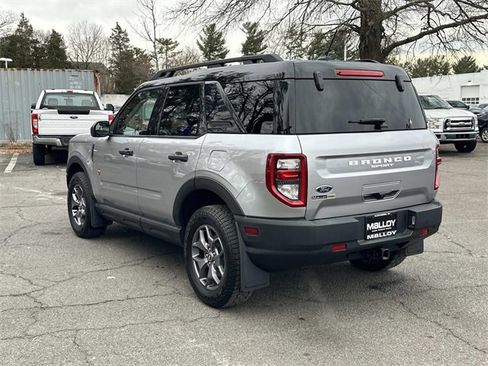 Used 2023 Ford Bronco Sport Badlands image 3