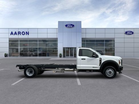 New 2026 Ford F600 4x4 Regular Cab Super Duty image 7