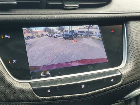 Used 2020 Cadillac XT5 Premium Luxury image 27