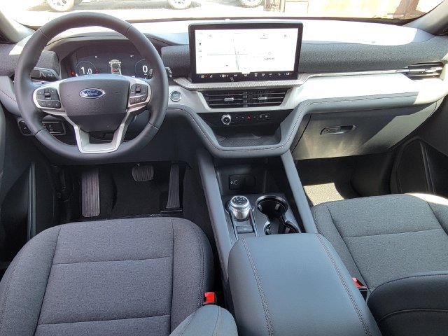 New 2027 Ford Explorer Active RWD image 15