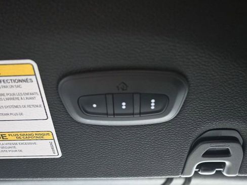 Used 2021 Jeep Wrangler Unlimited Sahara w/ Uconnect 4C Nav & Sound Group image 31