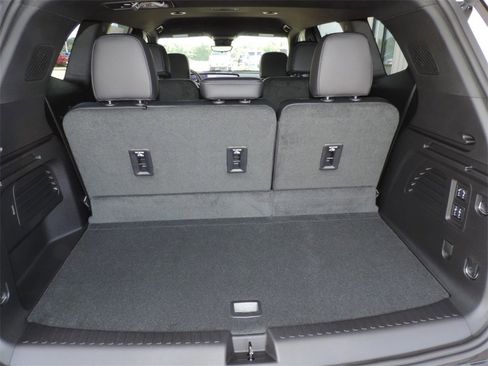 New 2026 Buick Enclave Sport Touring w/ Power Package image 13