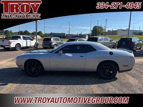 Used 2020 Dodge Challenger SXT w/ Blacktop Package image 3