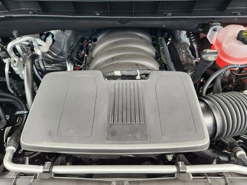 New 2026 Chevrolet Suburban High Country AWD/4WD image 26