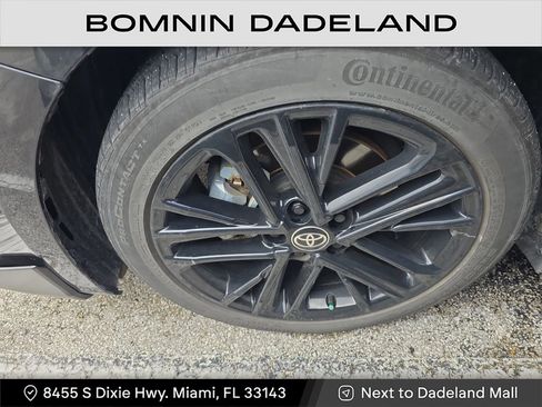 Used 2025 Toyota Camry LE image 8