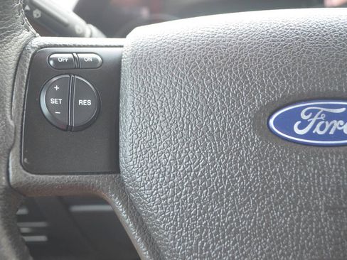 Used 2010 Ford Explorer XLT image 27