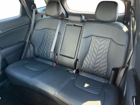 Used 2023 Kia Sportage X-Line AWD/4WD image 12
