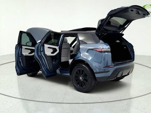 Used 2026 Land Rover Range Rover Evoque S AWD/4WD image 16