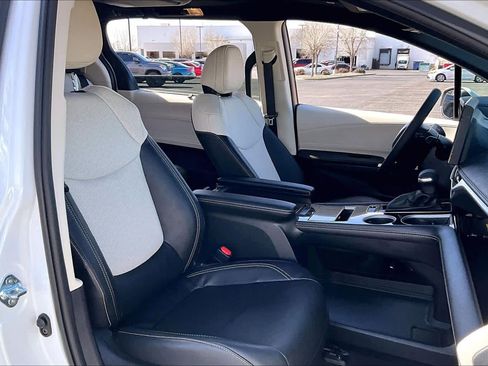 Certified 2026 Toyota Sienna Limited image 8