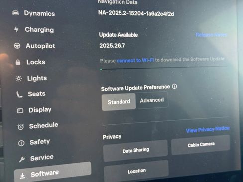 Used 2019 Tesla Model 3 Standard Range Plus image 17