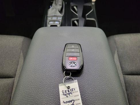 Used 2025 Toyota Camry LE FWD image 40