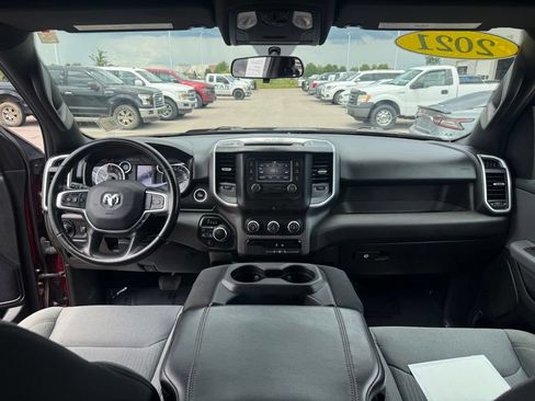Used 2021 RAM 1500 Big Horn AWD/4WD image 12