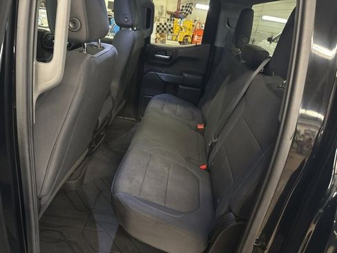 Used 2019 Chevrolet Silverado 1500 Custom w/ Custom Value Package image 21