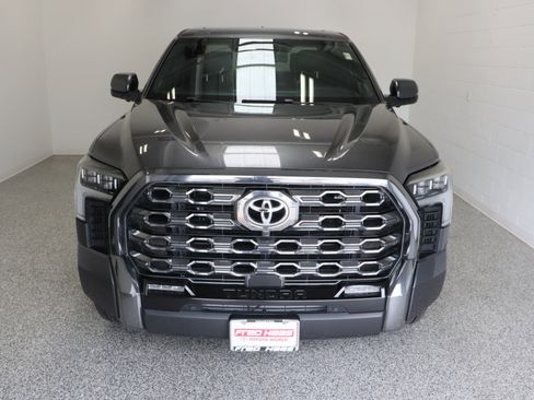 Used 2024 Toyota Tundra Platinum image 3