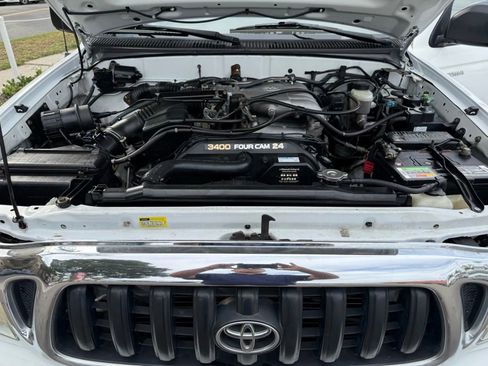 Used 2001 Toyota Tacoma PreRunner image 26