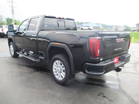 Used 2022 GMC Sierra 2500 Denali w/ Denali Ultimate Package AWD/4WD image 11