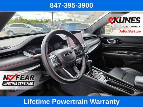 Used 2024 Jeep Compass Trailhawk AWD/4WD image 15