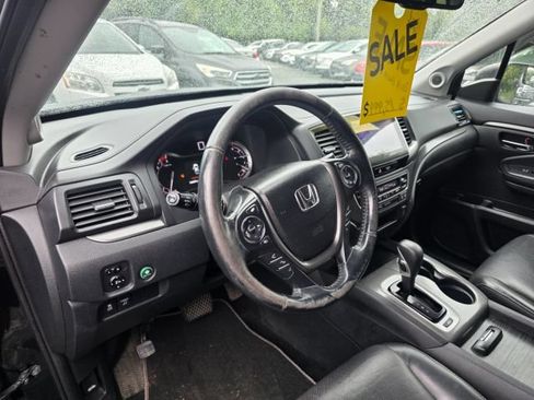 Used 2018 Honda Ridgeline RTL-T image 13