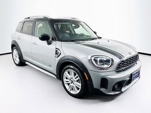 Used 2022 MINI Cooper Countryman S image 1