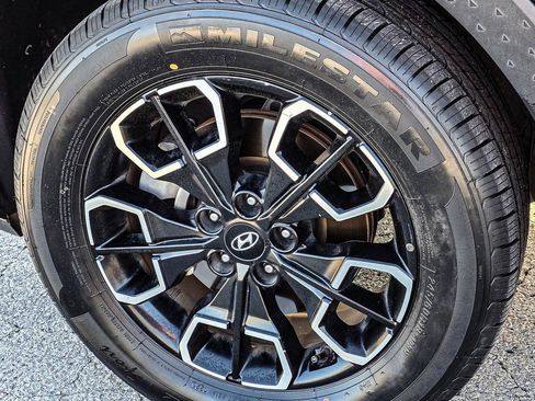 Used 2024 Hyundai Santa Cruz SEL image 7