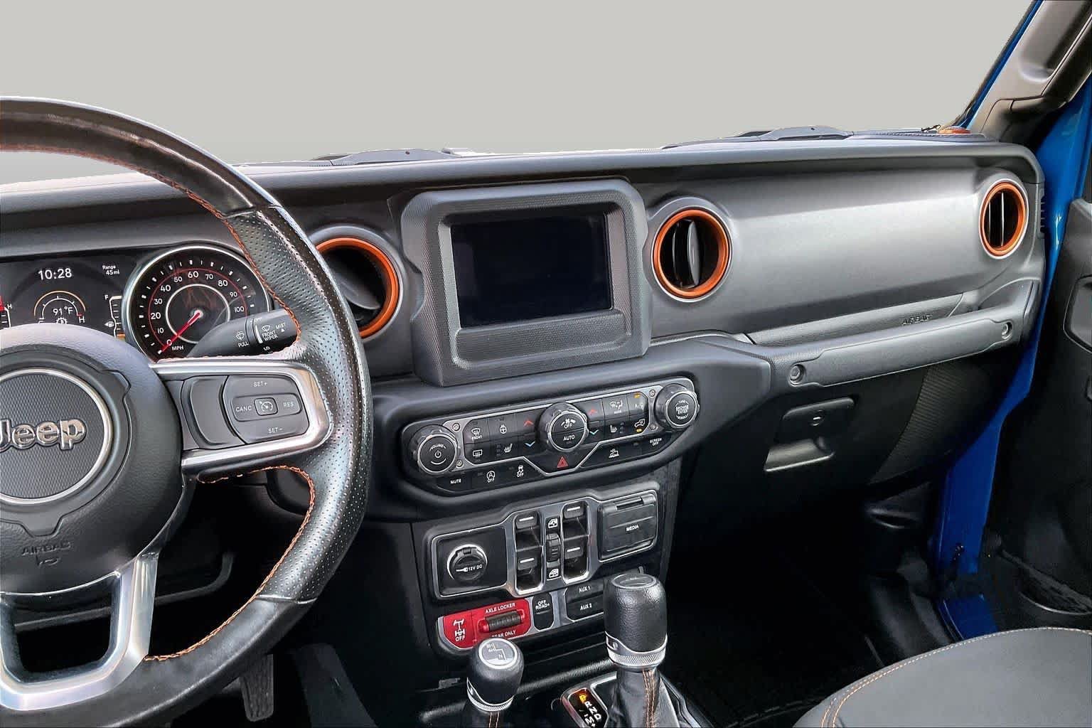 Used 2021 Jeep Gladiator Mojave w/ Cold Weather Group AWD/4WD image 7