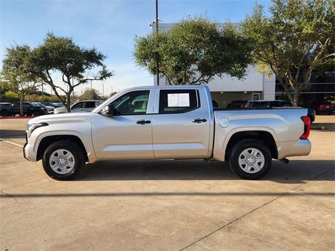 Used 2025 Toyota Tundra SR image 4