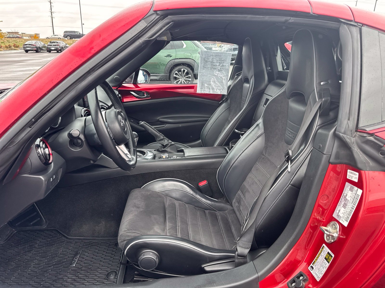 Used 2023 MAZDA MX-5 Miata Club w/ Interior Package RWD image 9