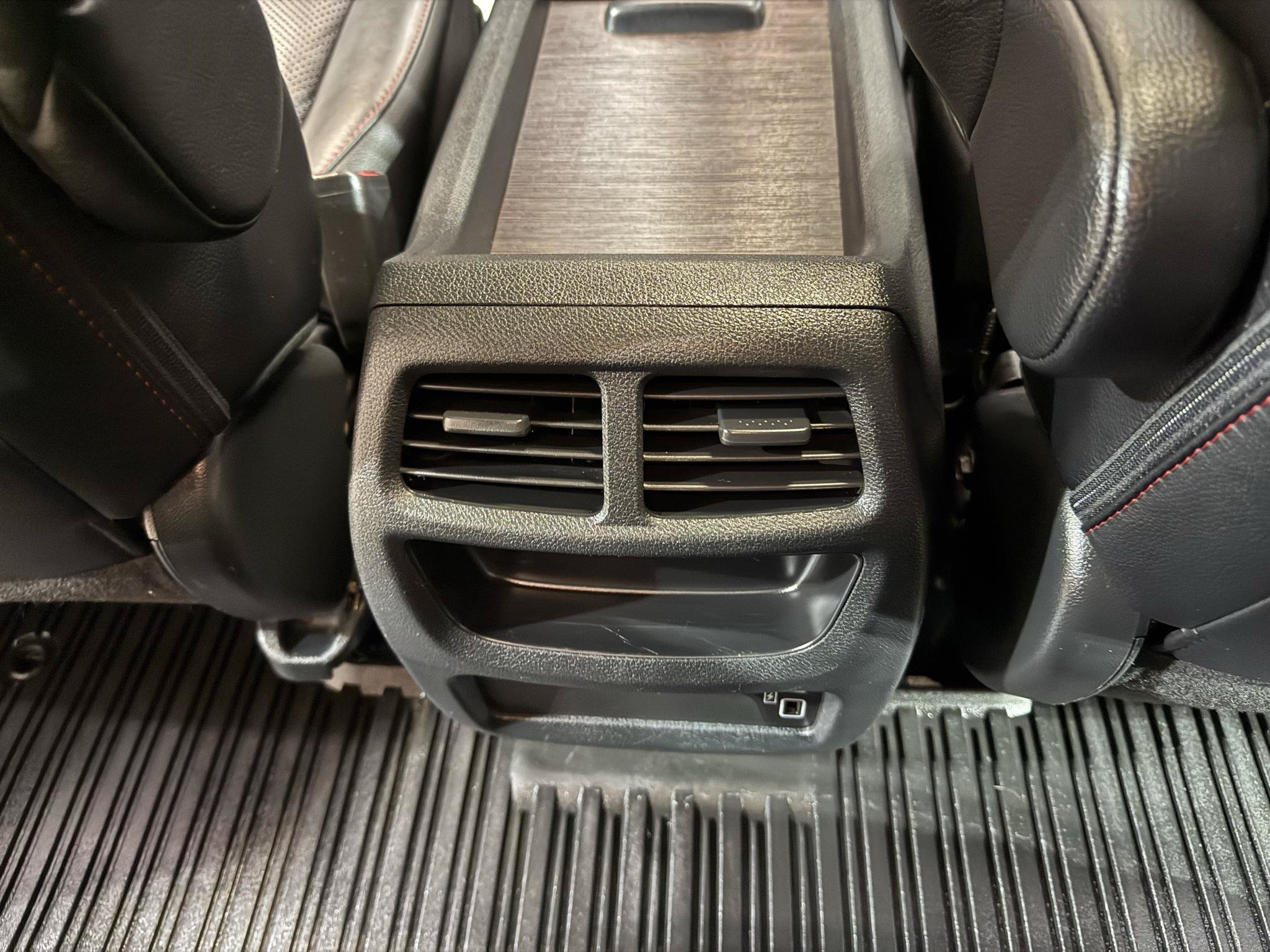 Used 2020 Honda Ridgeline Black Edition image 17