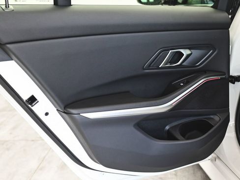 Used 2025 BMW M340i xDrive AWD/4WD image 11