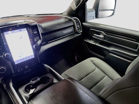 Used 2025 RAM 1500 Big Horn AWD/4WD image 24