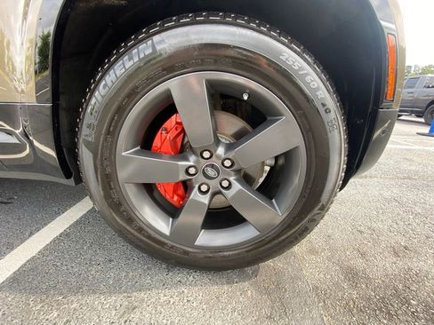 Used 2020 Land Rover Defender 110 X AWD/4WD image 32