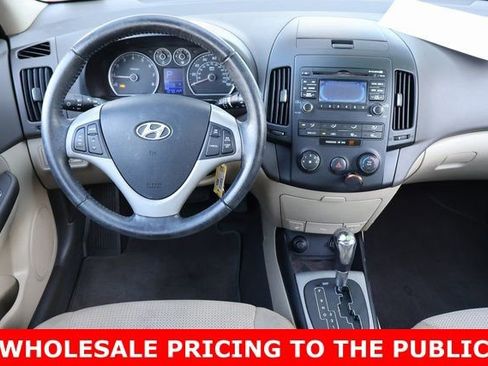Used 2010 Hyundai Elantra SE image 15