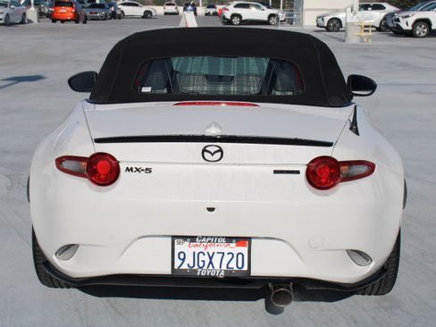 Used 2023 MAZDA MX-5 Miata Club w/ Brembo/BBS Recaro Package image 4