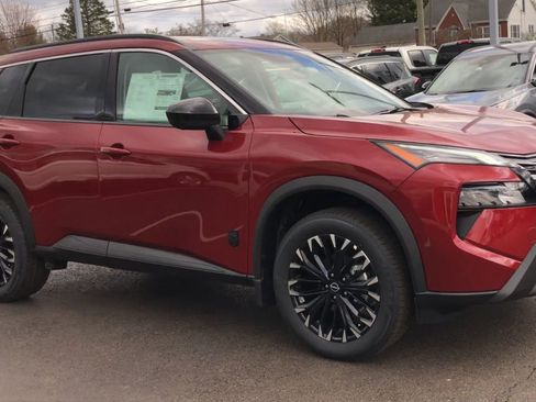 New 2026 Nissan Rogue SV image 2