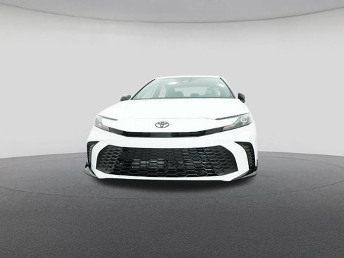 New 2026 Toyota Camry Hybrid image 31