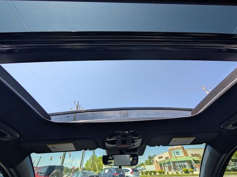 Used 2025 Kia K4 GT-Line w/ GT-Line Premium Package image 30