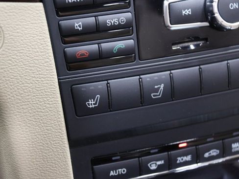 Used 2013 Mercedes-Benz E 350 Cabriolet image 65