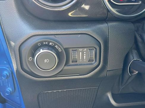 Used 2021 Jeep Wrangler Unlimited Sport AWD/4WD image 20