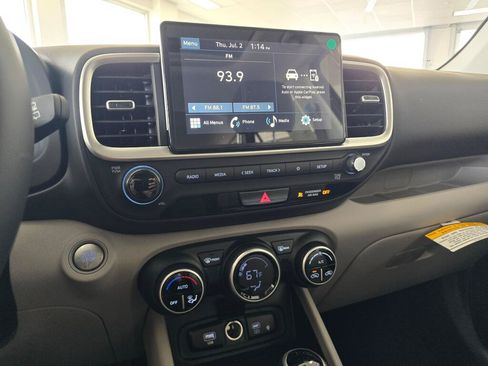 New 2026 Hyundai Venue SEL FWD image 22