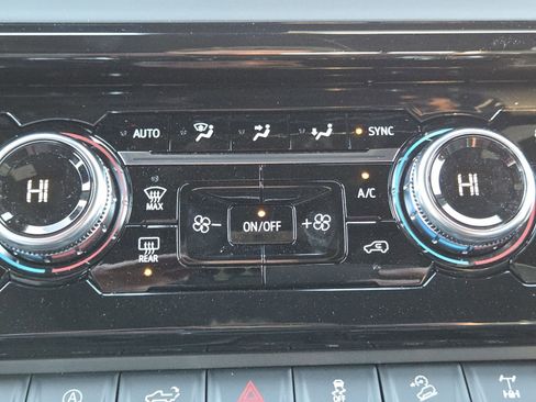 New 2026 GMC Sierra 1500 AT4X w/ AT4X AEV Edition AWD/4WD image 35