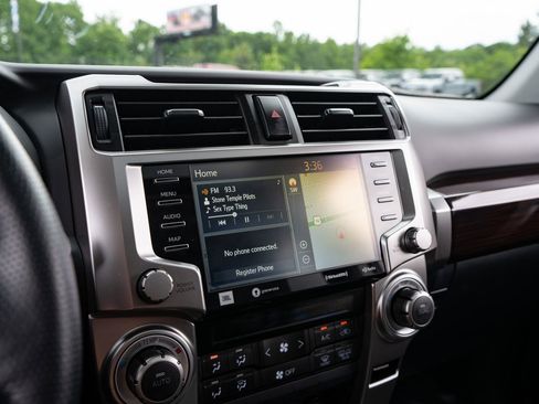 Used 2023 Toyota 4Runner Limited AWD/4WD image 24