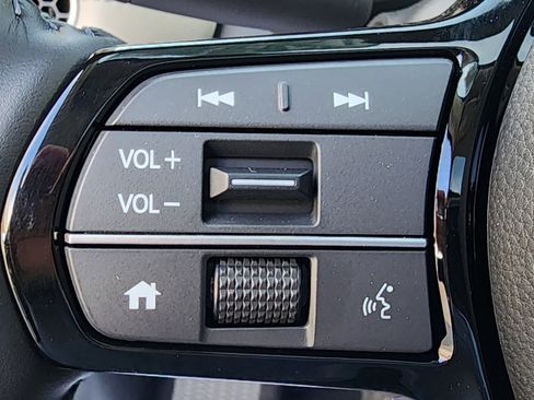Certified 2026 Honda HR-V EX-L image 12