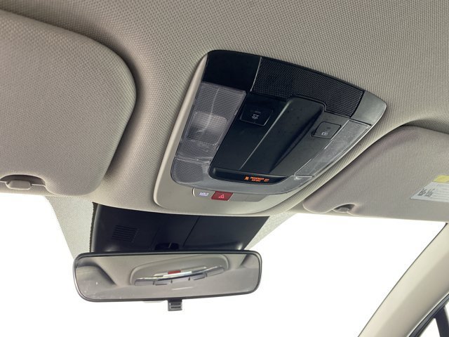 Used 2025 Kia Sorento S FWD image 26